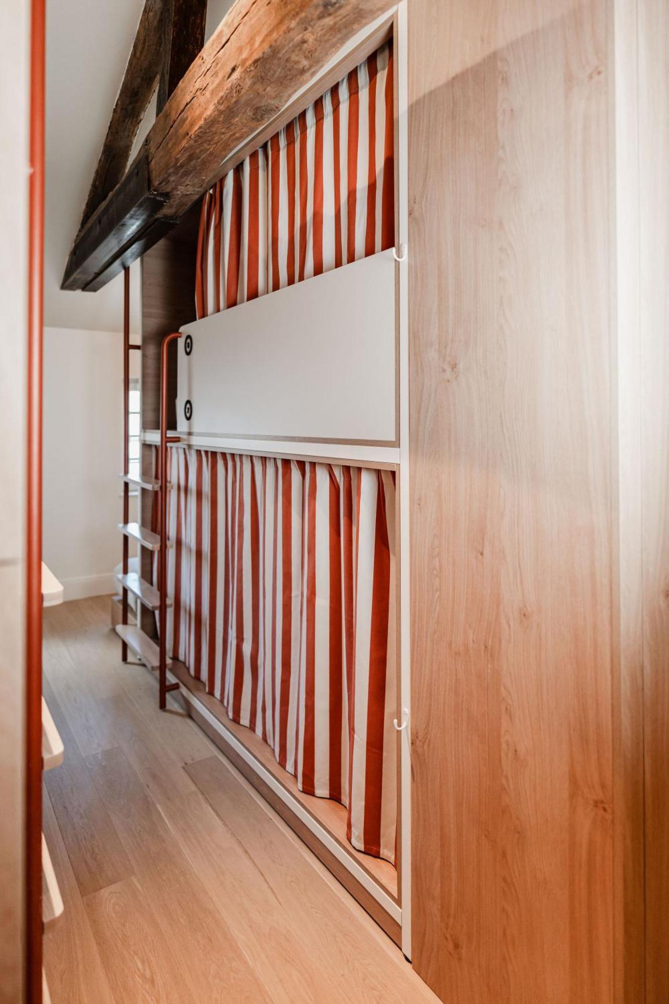Central Hostel La Rochelle Centre Dış mekan fotoğraf